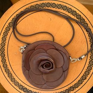 GENUINE LEATHER, made in Italy crossover purse. 7”by 7”